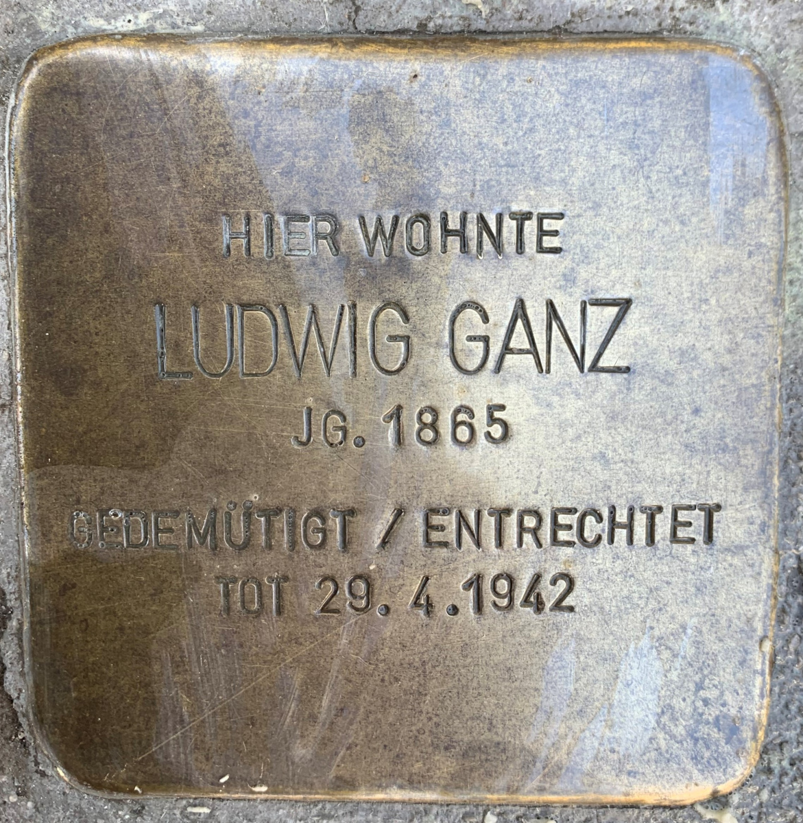 Stolperstein für Ludwig Ganz
